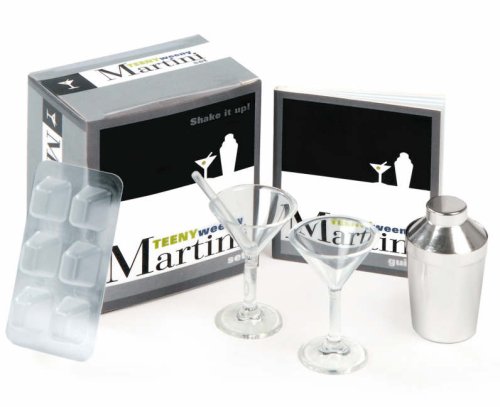 The Teeny-Weeny Martini Set: Shake It Up! (Mega Mini Kits)