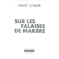 Sur les falaises de marbre