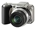 Olympus SP-600UZ Digitalkamera (12 Megapixel, 15-fach Zoom, 6,9 cm (2,7 Zoll) Display, 1GB intern Speicher) Titanium Silver