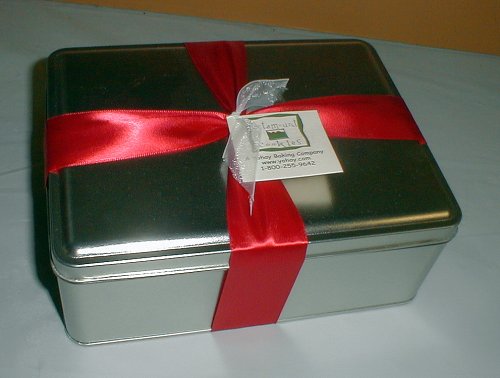 Java Dreams in Platinum Tin by Yohay Baking Co.