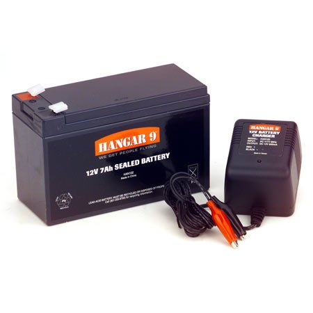 Hangar 9 12V 7Ah Battery Charger Combo