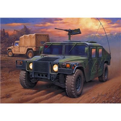 Revell Modellbausatz 03137 - HMMWV M998 & M1025 im Ma&szlig;stab 1:72