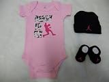 Nike Jordan Infant New Born Baby Boy/girl 0-6 Months 1 Lap/shoulder Bosyduits, 1 Pair of Booties and 1 Cap with Jordan Sign Pink/black 3 PCS Set New