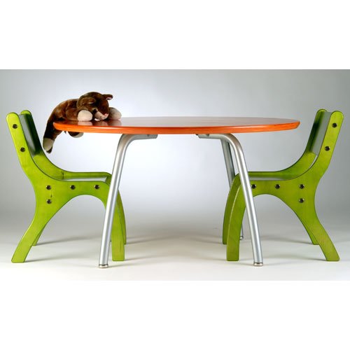 Knu Kid's Table and Chairs