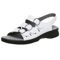 Clarks Women's Newbeat Sandal