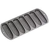 Lodge Cast Iron 7-Stick Cornstick Pan