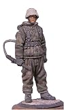 ����ɥ쥢�ߥ˥��奢�� S5-F9 German Soldier with Flame Thrower