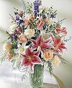 Floral Large Star Gazer Bouquet, Deluxe