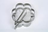Review Dexam 17840486 / Faringdon Pair Of Flower Shaped Stainless Steel Egg Former