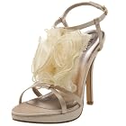 XOXO Women's Romance Sandal