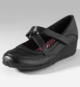 Older Girls Coated Leather Z-strap Permair? Shoes