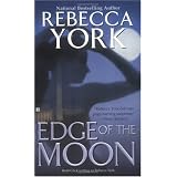 Edge of the Moon (The Moon Series, Book 2) (Mass Market Paperback)