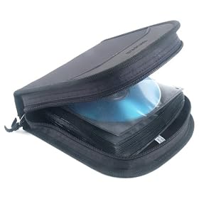Staples 32 CD Wallet by Staples