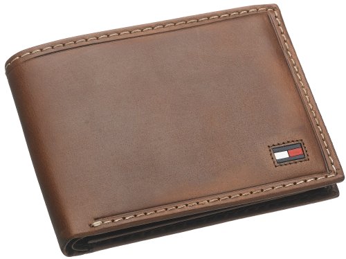 Tommy Hilfiger Men's Multi Card Passcase