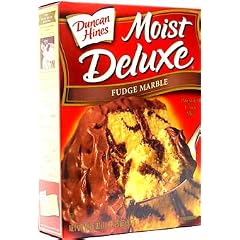 Duncan Hines Moist Deluxe Fudge Marble Cake Mix 517g