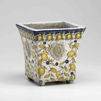 Cyan Lighting 02595 Medium Biscotti Planter, 