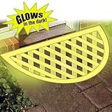 GLOW-IN-THE-DARK DOOR MAT