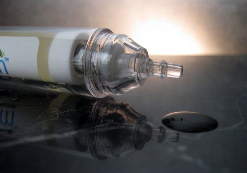 Elite Serum. Defend. Protect. Rejuvenat NEW (.47 oz)