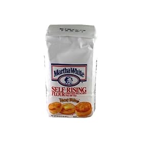 Martha White Self-Rising Flour Enriched-Bleached Pre-Sifted Hot Rise 2Lb Bag
