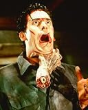 BRUCE CAMPBELL ASHLY 'ASH' J. WILLIAMS THE EVIL DEAD 8X10 PHOTO
