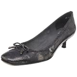 Stuart Weitzman Womens Accent Pump