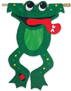 Evergreen Frog Garden Flag