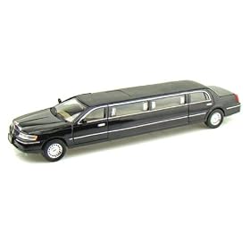 Lincoln Celebrity Limousine 1/24 Black