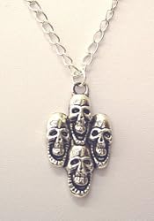 Metal Skulls Pendant on Metal Chain