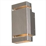 Beacon Outdoor Wall Sconce with Clear Glass Finish: Bronze