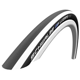 Schwalbe Lugano 700 X 23C Wired Tyre with Puncture Protection White Stripes 325g (23-622)