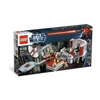 LEGO Star Wars: Palpatine's Arrest Set 9526