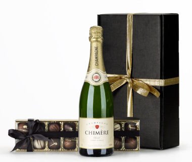 Highland Fayre Hampers - Champagne & Chocolates Hamper