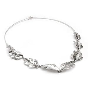 Silver choker Oak Leaf