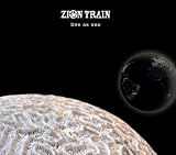 Review Zion Train  / Live As One