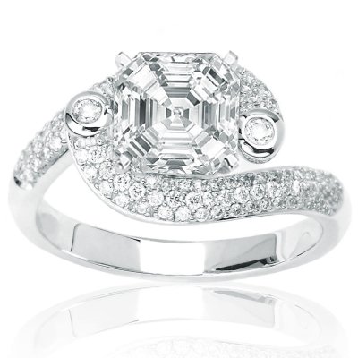 Asscher Cut/Shape Pave And Bezel Set Diamond Engagement Ring, VS Clarity (0.9 Carat t.w.)