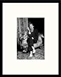 Photographie encadr�e - "Serge, rue de Verneuil" de Xavier Martin - s�rie limit�e et num�rot�e