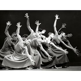 Toile 'Dance Company During Rehearsal' par Anonymous - Taille de l'image L 80 cm x H 60 cm