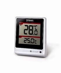 Oregon Scientific EMR201 Indoor/Outdoor Thermometer with Wireless Remote and Blinking LED Ice Alert