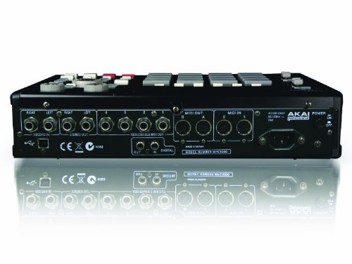 Akai MPC1000 Music Production Center