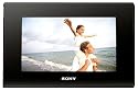 Sony DPF-D72 Digitaler Bilderrahmen (17,8 cm (7 Zoll) Display, 1 GB interner Speicher, Steckplatz für MS, SD, CF, xD) schwarz inkl. Fernbedienung