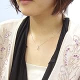 K18WG 0.2ctダイヤモンドスリーストーンネックレス