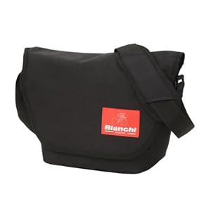 【クリックで詳細表示】Bianchi カメラバッグ コーデュラ・フラップ ブラック EBPS-01 BK