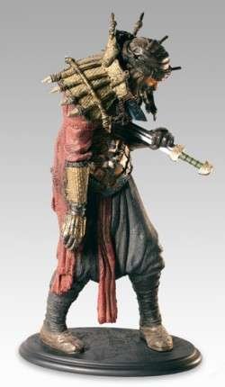 Childrens Toyshop  Toys : Haradhrim Soldier from Lord Of The Rings