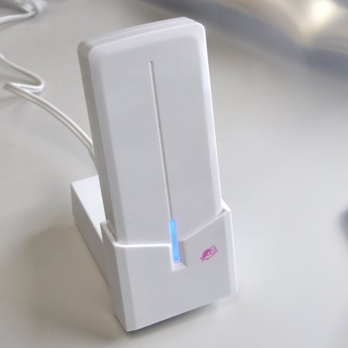 ETAL international 瞬速2200 携帯端末用外部補助充電器