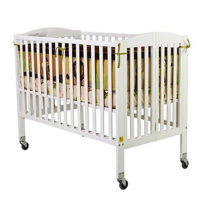 Folding Full Size Convenience Crib Color: White