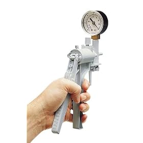 Hand-operated vacuum/pressure pump, 16 mL/stroke, PVC body