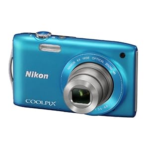 Nikon Coolpix S3300 Digitalkamera (16 Megapixel, 6-fach opt. Zoom, 6,7 cm (2,7 Zoll) Display, bildstabilisiert) blau