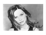 Calista Flockhart Autographed / Signed 8x10 Photo
