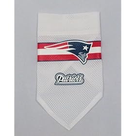Officially Licensed By the NFL New England Patriots Pet Bandana Small by