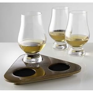 de la table verrerie verres &agrave; cognac et &agrave; d&eacute;gustation